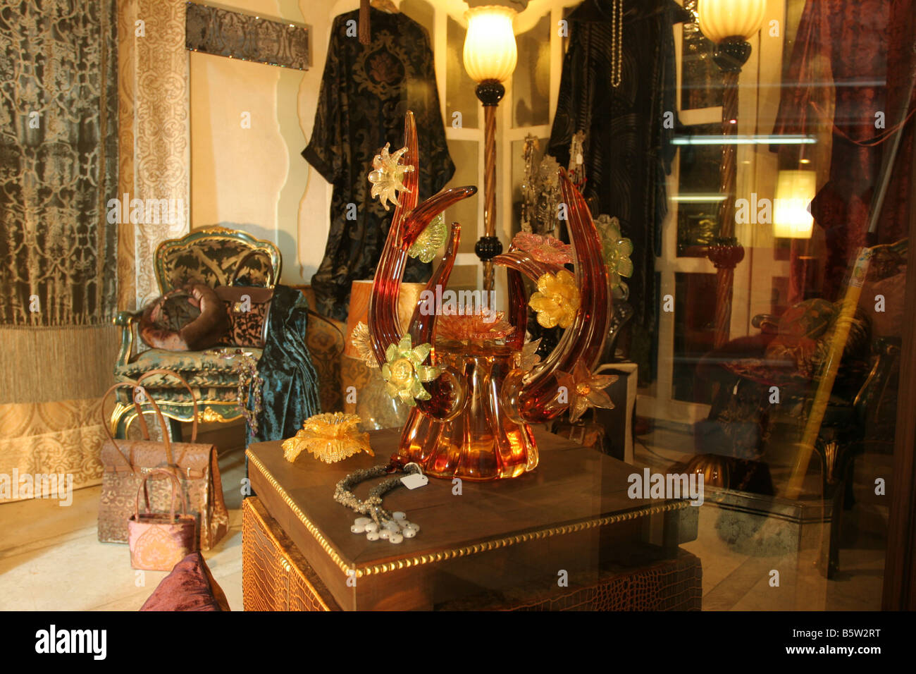 Gaggio tienda de moda y decoración de interiores Sestiere San Marco, Venecia Italia Foto de stock