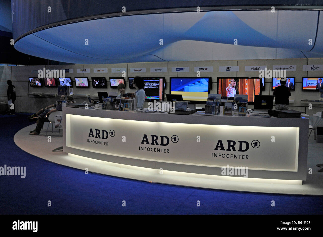 Stand informativo del canal de televisión ARD, Exposición Internacional de  Radio IFA, Berlín, Alemania, Europa Fotografía de stock - Alamy