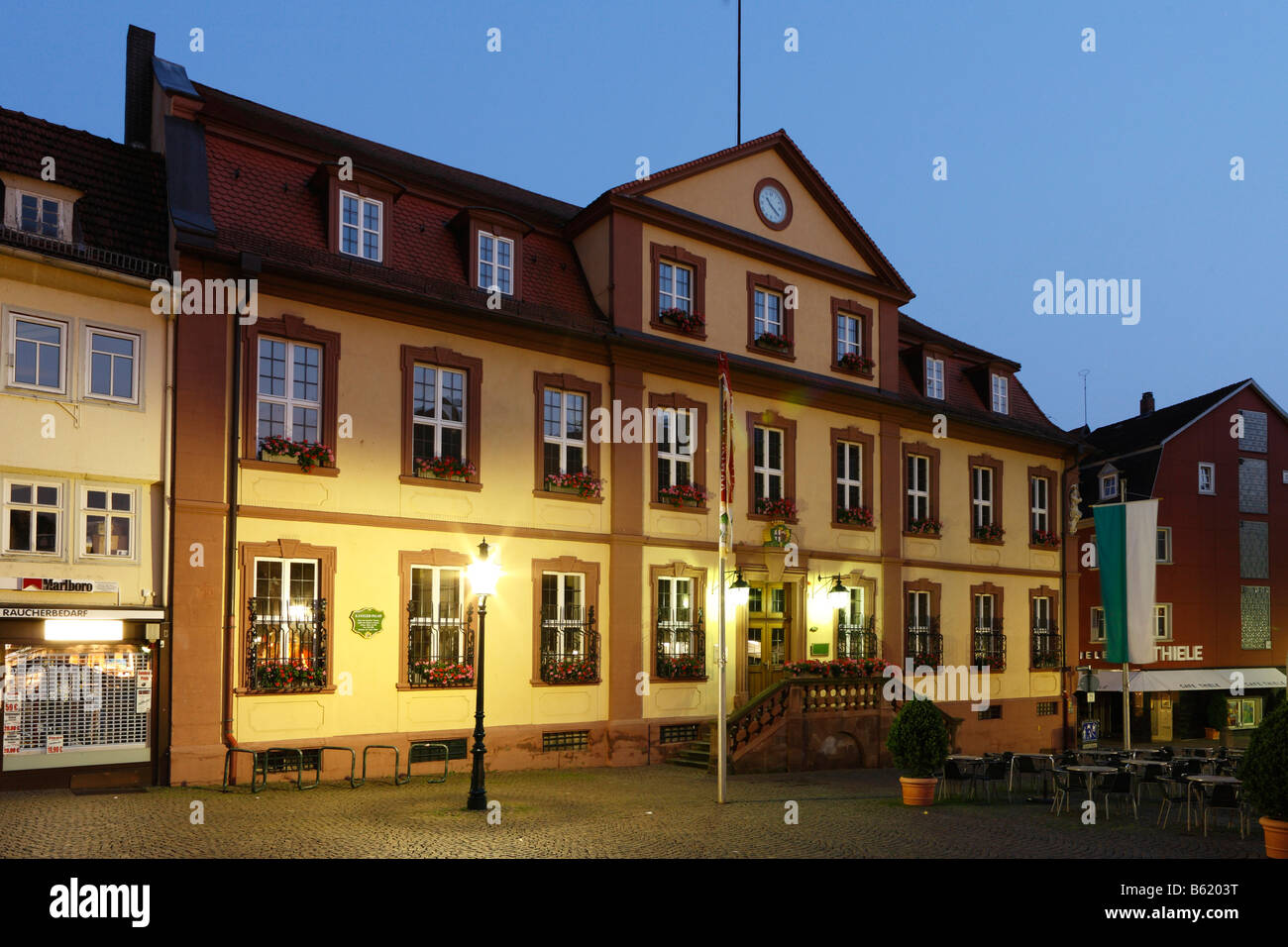 Histórico palacio del canciller, Fulda, Rhoen, Hesse, Alemania, Europa Foto de stock