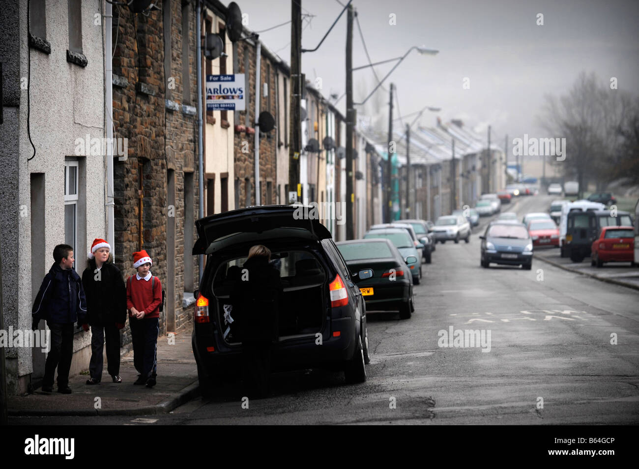 GLANAMAN CWMAMAN Road en el sur de Gales, donde KELLY JONES de