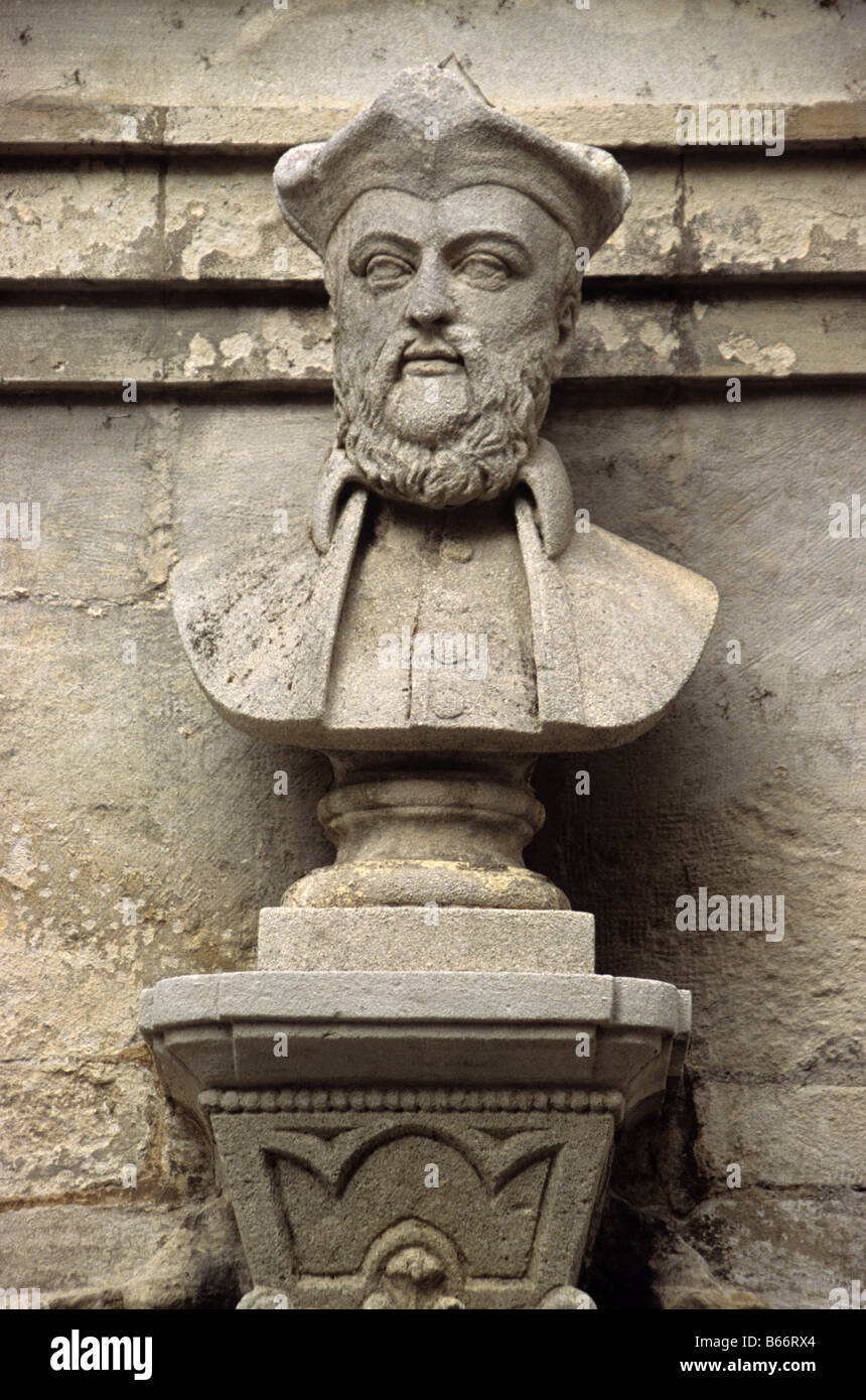 Estatua de nostradamus fotografías e imágenes de alta resolución Alamy