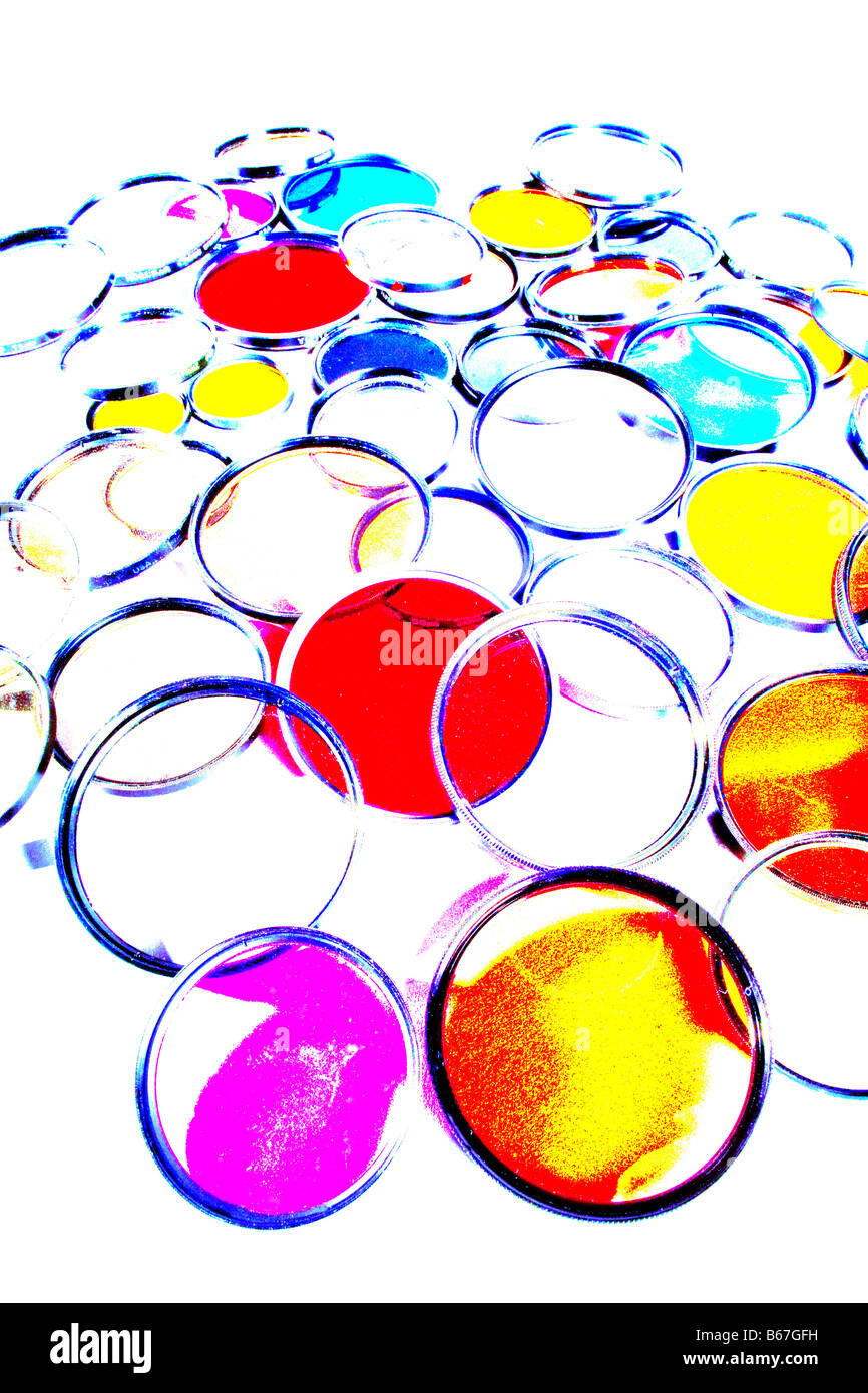 Acercamiento de alto contraste colorido filtros fotográficos Foto de stock