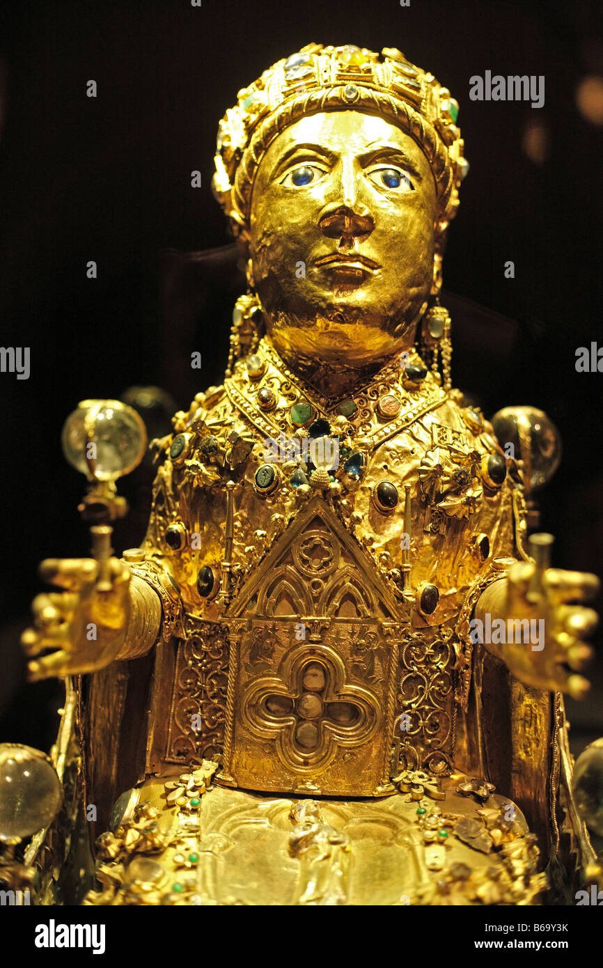 Arte Religioso, relicario de Santa Foy (siglo IX), museo, Conques