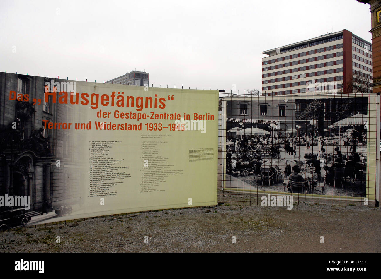 Exposición "Topografía del Terror" y el centro de documentación de Berlín Alemania niederkirchnerstraße Foto de stock