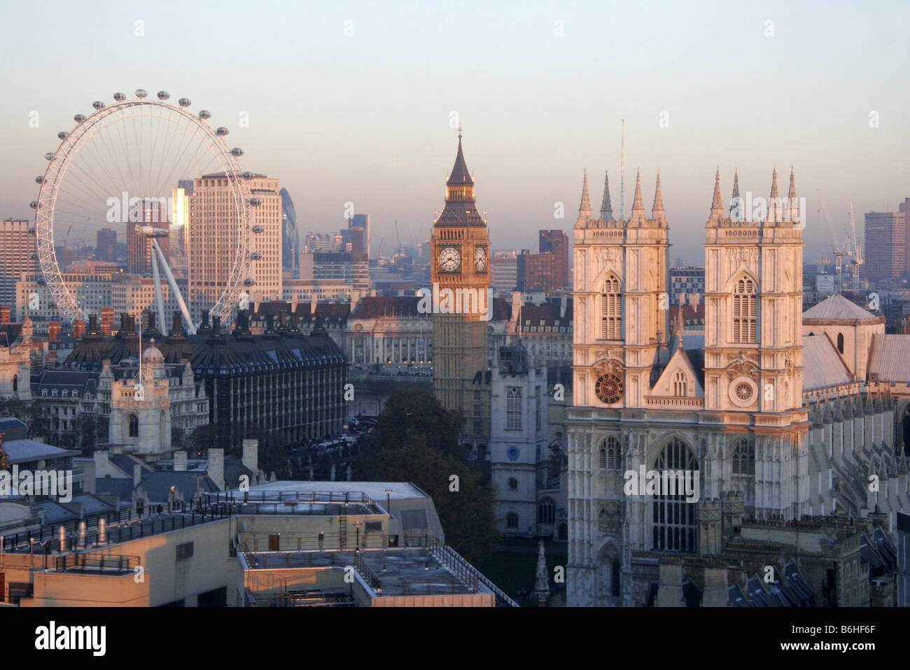 Vista de la Abadía de Westminster Big Ben London Eye, Londres, Gran Bretaña. Foto de stock