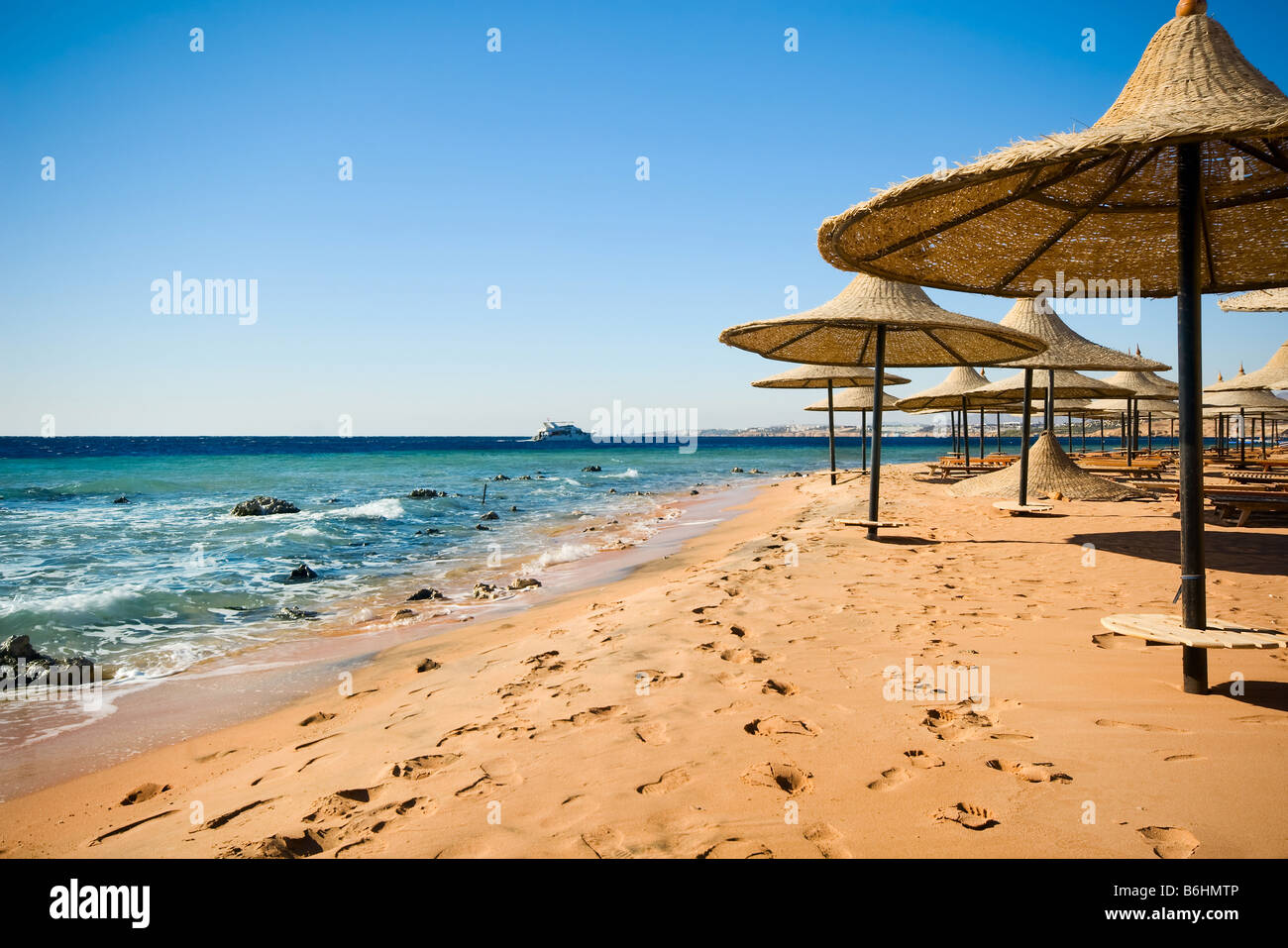 La costa de Sharm el Sheikh en Egipto Foto de stock