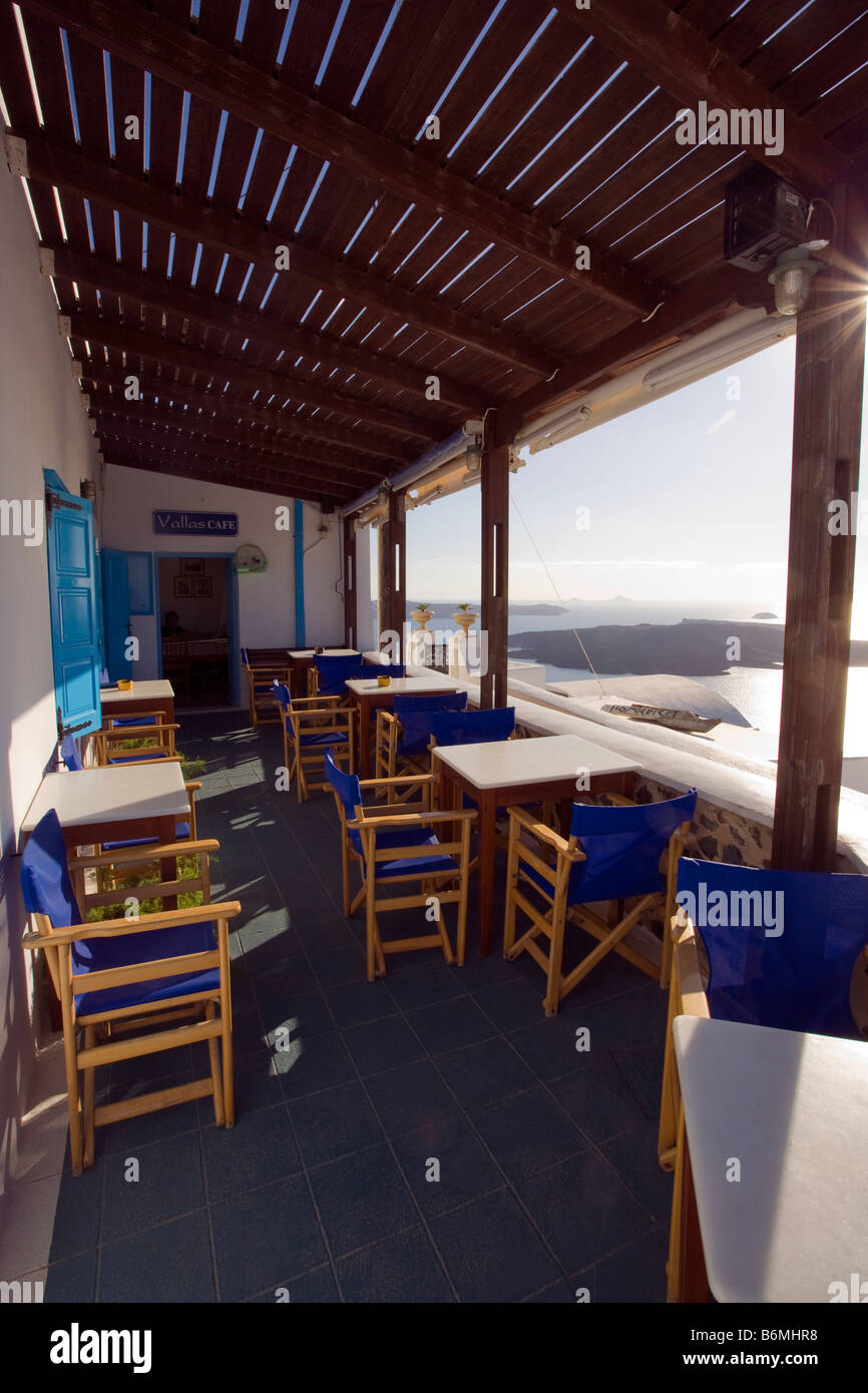 Vallas Cafe Imerovigli Santorini Cyclades Grecia Fotografía de stock - Alamy
