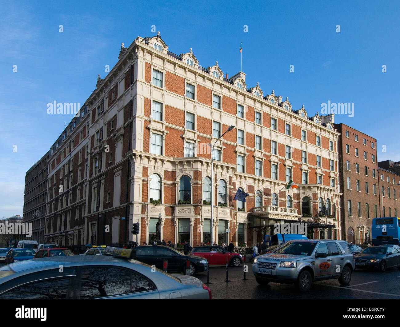 El lujoso hotel Shelbourne en St Stephen s Green Dublín Irlanda Foto de stock