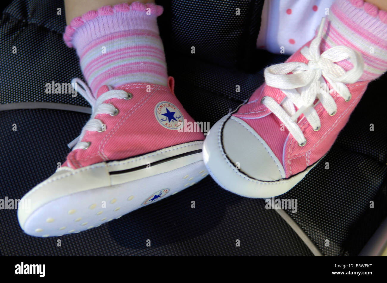 Baby Pink converse allstar botas de béisbol Fotografía de stock - Alamy