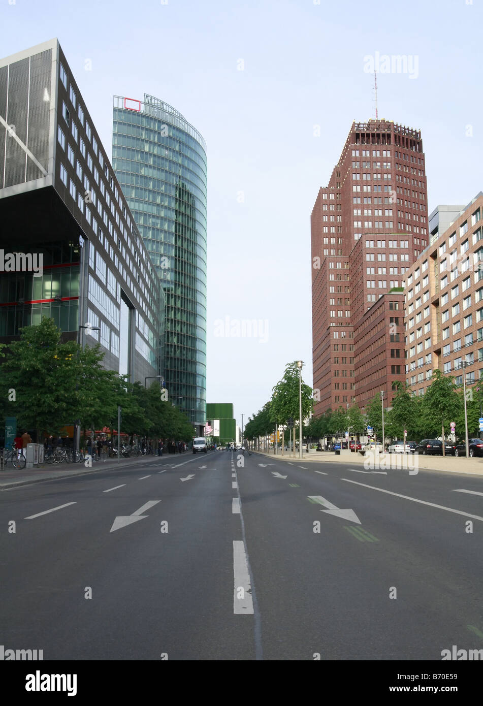 En El Centro De Berlin Fotografia De Stock Alamy