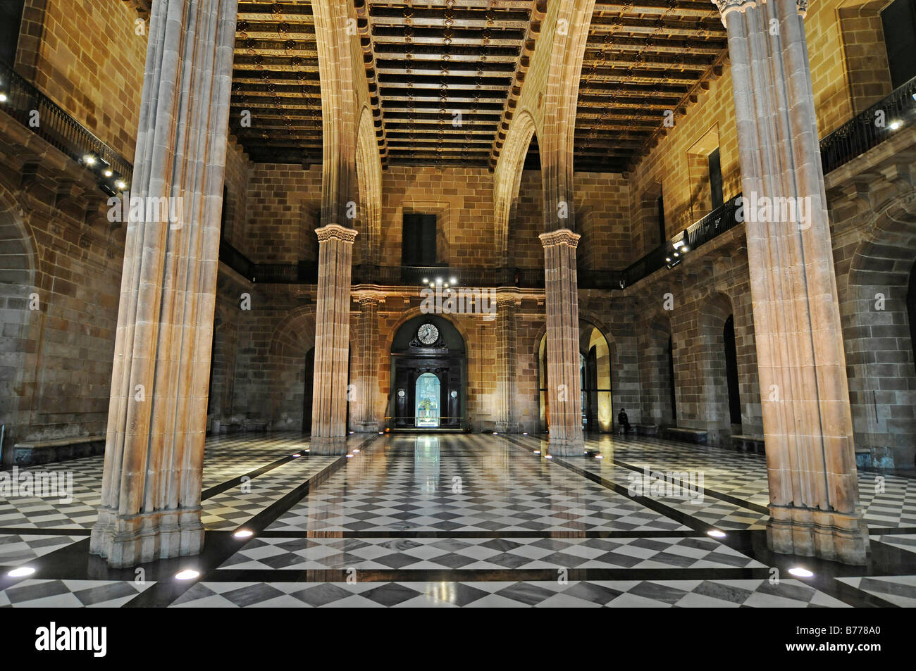 Hall de entrada, salón, el Palacio de la Llotja de Mar, la antigua Bolsa,  Barcelona, Cataluña, España y Europa Fotografía de stock - Alamy