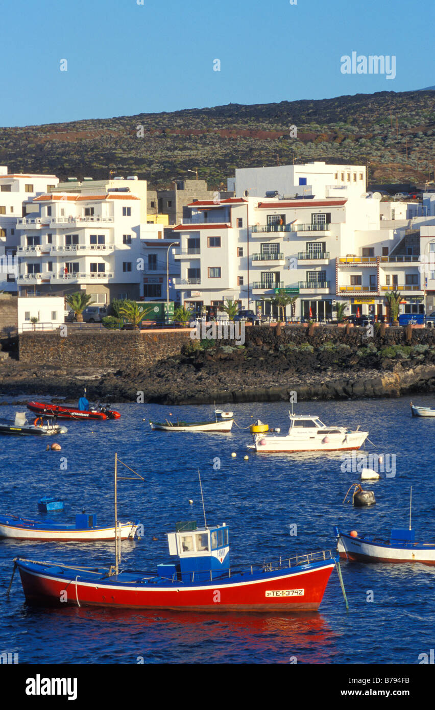 Barcos de pesca, el puerto, La Restinga, El Hierro, Islas Canarias, Europa  Fotografía de stock - Alamy