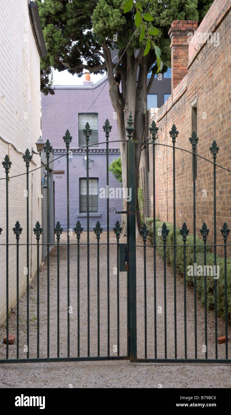 Gateway en George Street, East Melbourne, Melbourne, Australia Foto de stock