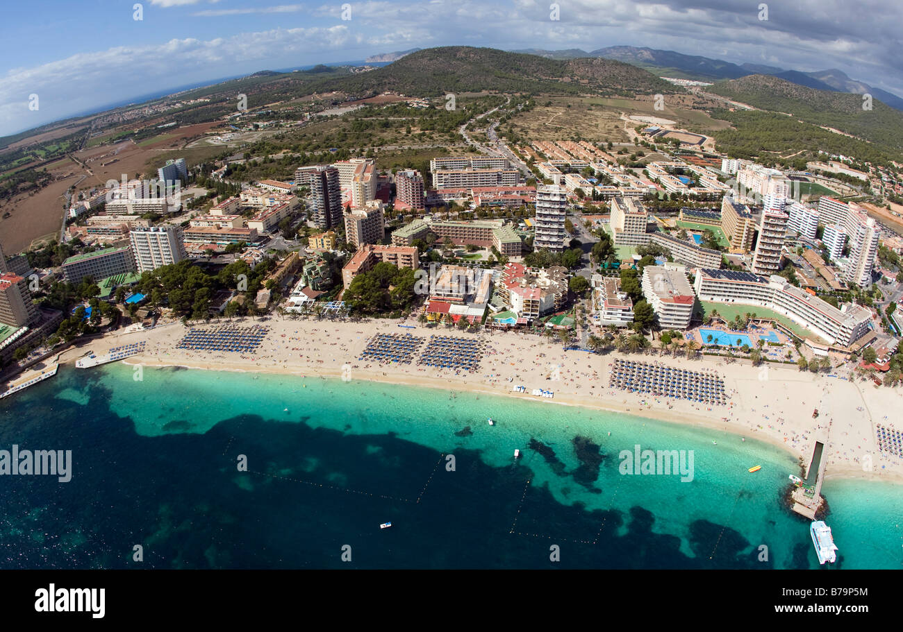 Vista aérea de la playa de Magaluf, Calvià, Mallorca Foto de stock