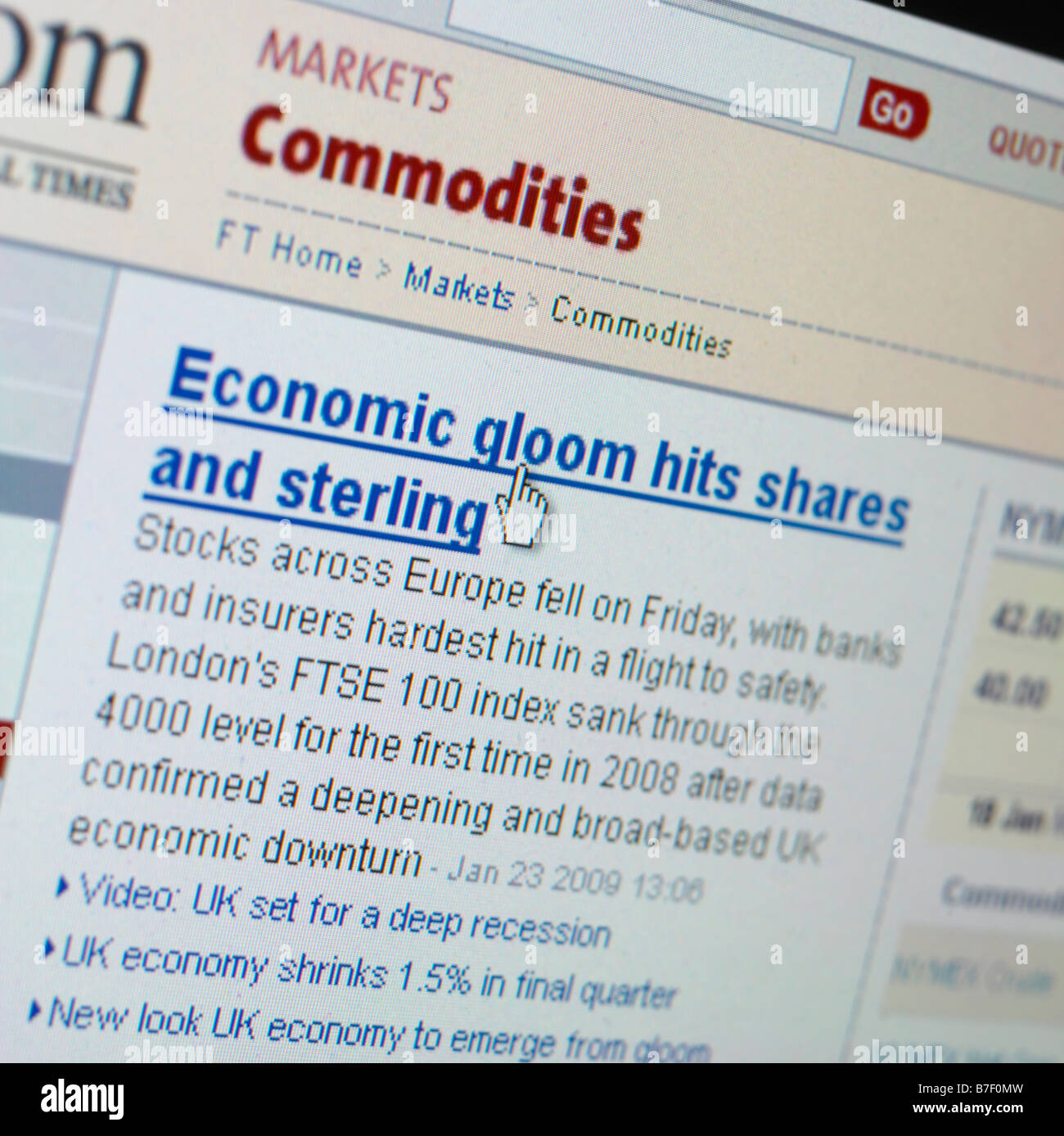 Sitio Web pantalla recesión económica La economía del Reino Unido Foto de stock