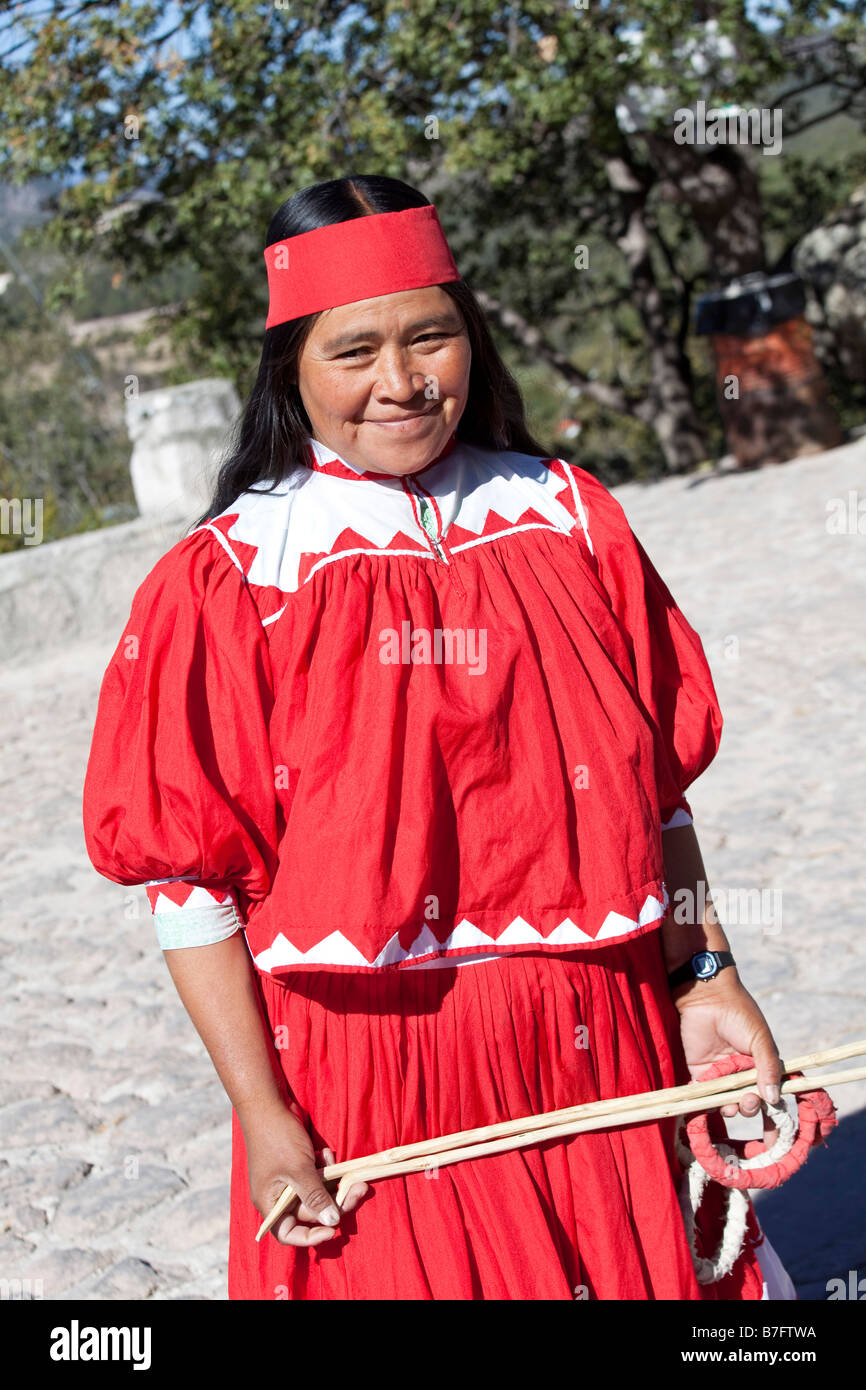 Tarahumara indianer Fotos e Imágenes de stock Alamy