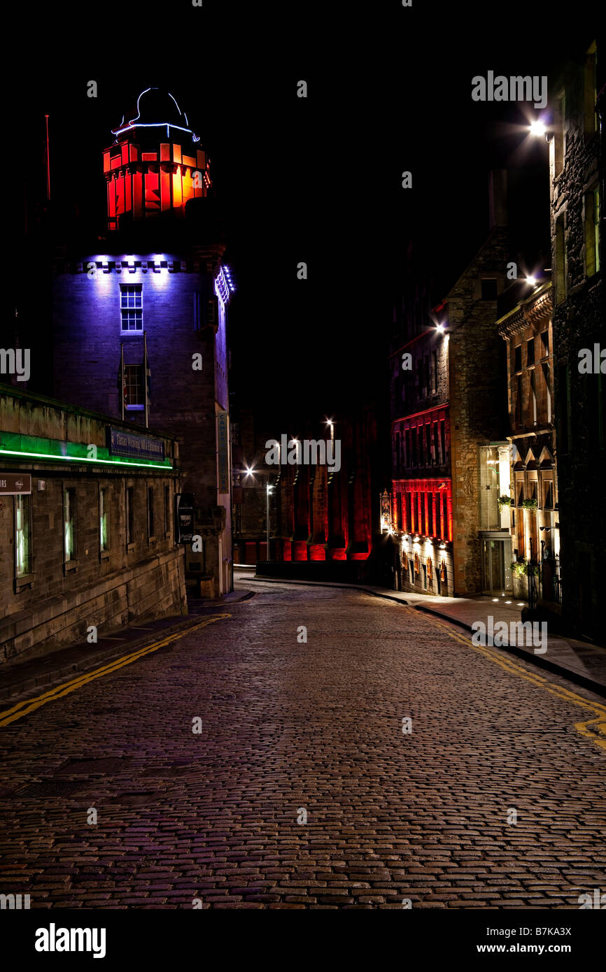 Las calles empedradas de Castlehill, Royal Mile, Edimburgo, Escocia, Reino Unido, Europa Foto de stock