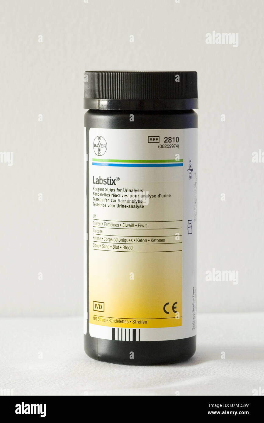 Bayer Labstix urianálisis tiras reactivas Fotografía de stock - Alamy