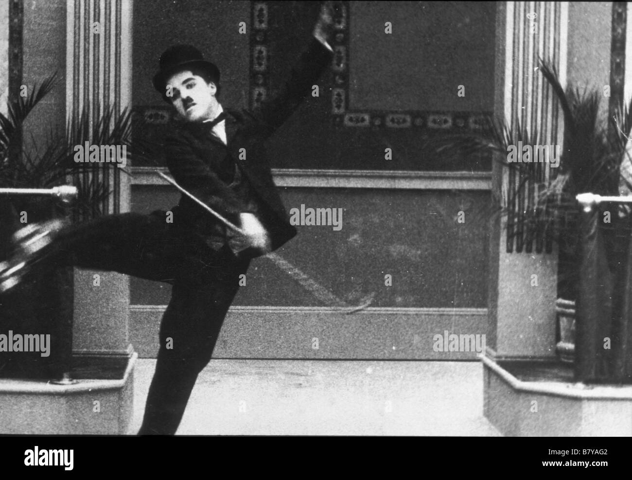 La pista de patinaje Año: 1916 EE.UU. Charlie Chaplin Director: Charles  Chaplin Fotografía de stock - Alamy