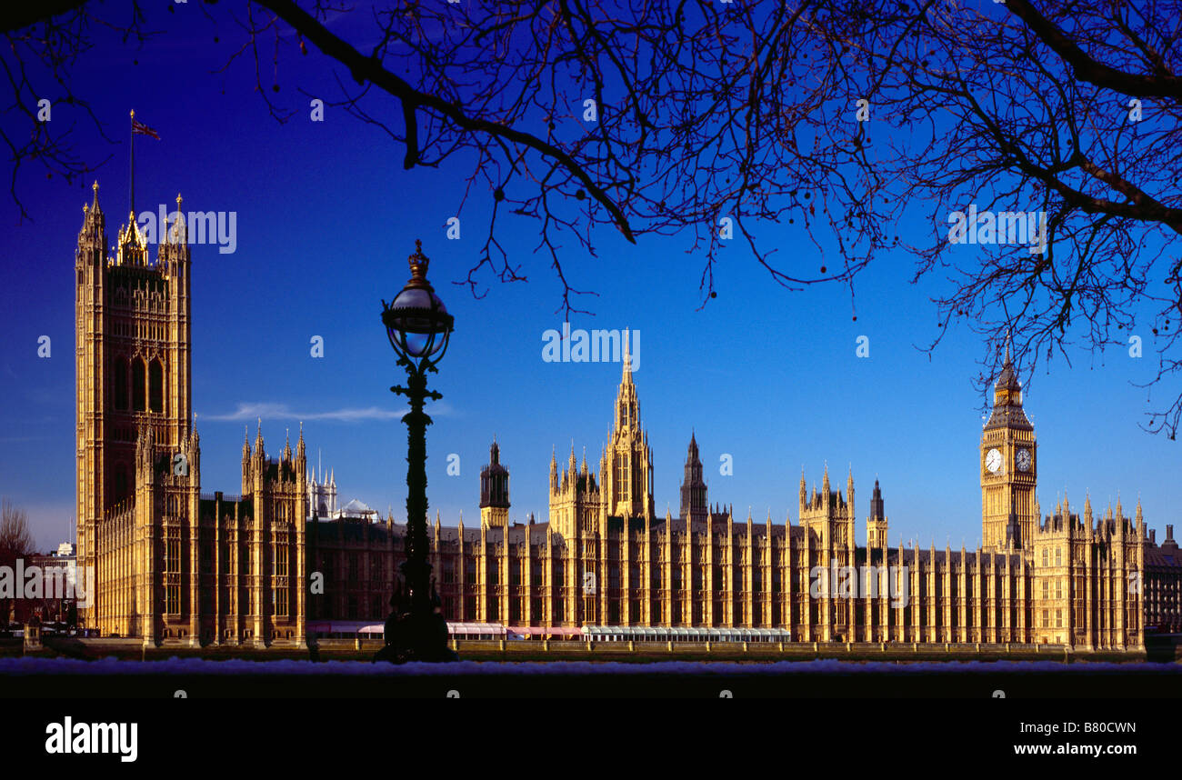 Las Casas del Parlamento, en Westminster, Londres, Inglaterra, Reino Unido. Foto de stock
