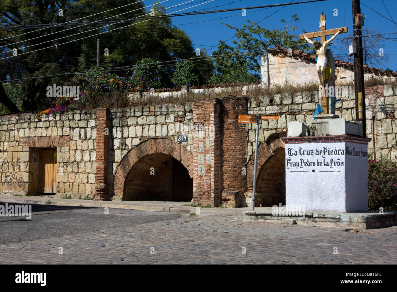 Oaxaca, México. Cruz de Piedra Crucifijo, Street Scene, Manuel Garcia