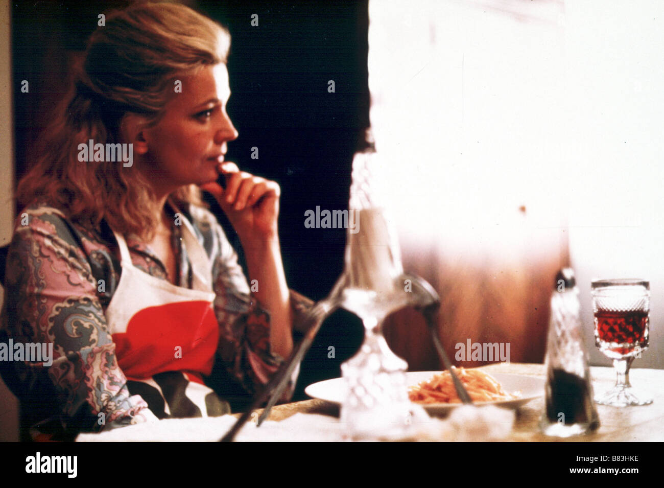 Una mujer bajo la influencia Año : 1974 USA Gena Rowlands Director: John  Cassavetes Fotografía de stock - Alamy