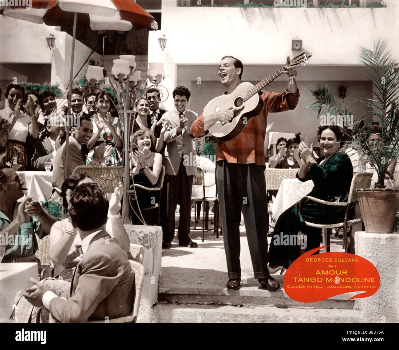 Amour tango mandoline Liebe ist ja nur ein Märchen (1955) / Alemán Francés Georges Guétary Director: Arthur Maria Rabenalt Foto de stock