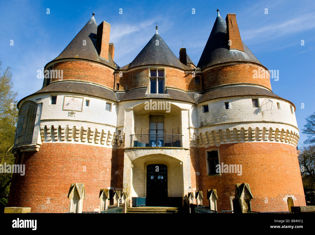Chateau Fort de Rambures una fortaleza feudal del siglo XV en Picardie, Francia Fotografía de