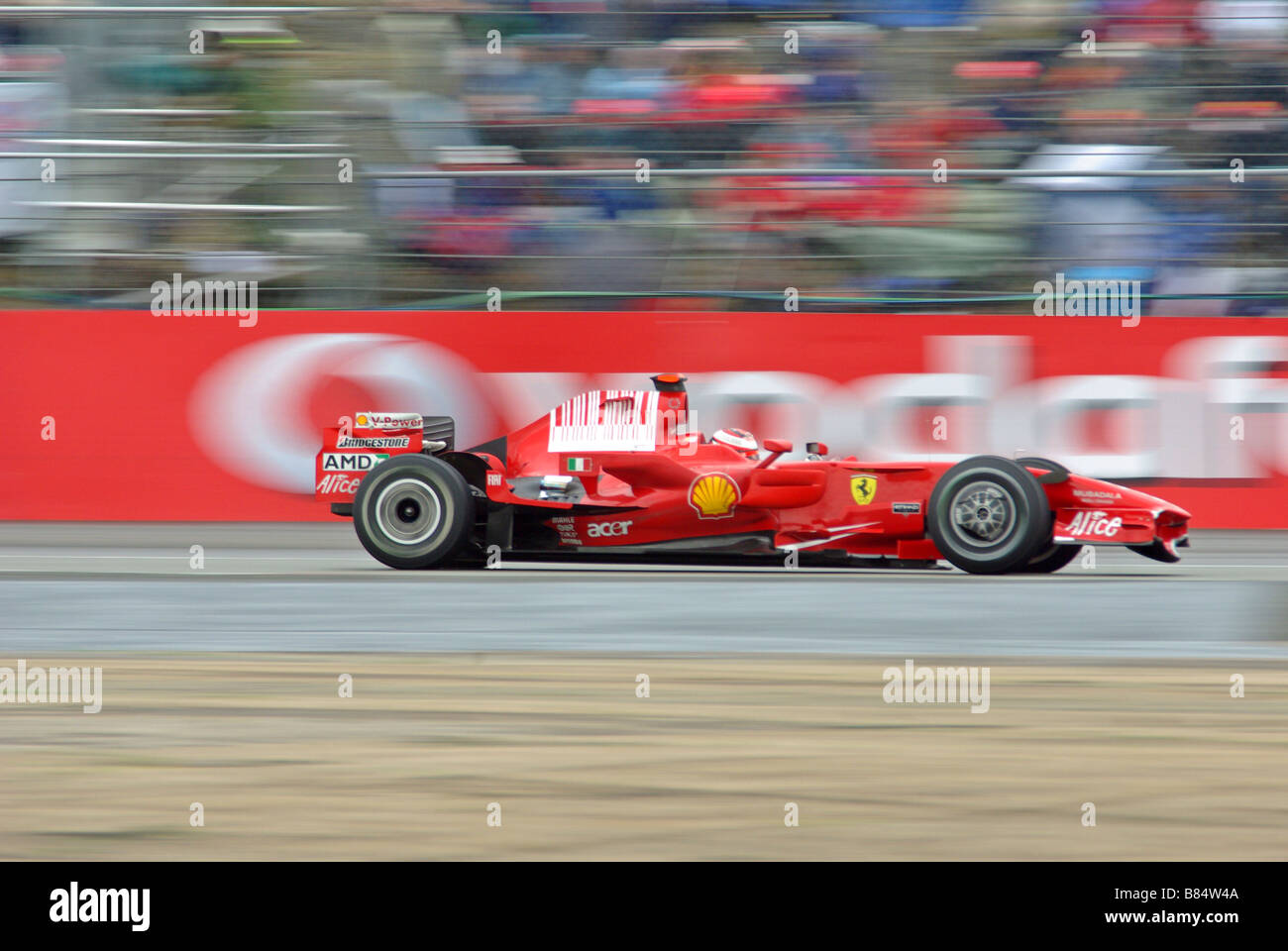 Kimi Raikkonen en el Gran Premio de Gran Bretaña de 2008 Foto de stock