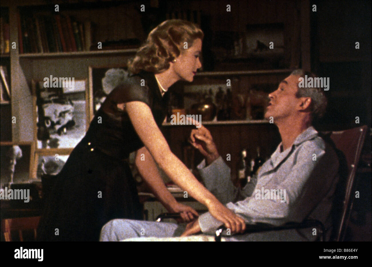 Ventana trasera Año: 1954 - EE.UU. Director: Alfred Hitchcock James Stewart, Grace Kelly Foto de stock