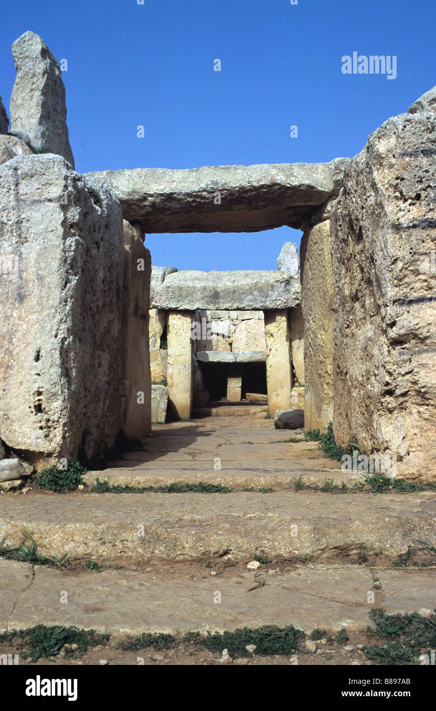 O megalítico prehistórico Mnajdra templo complejo, de templos de una fertilidad adorando a la religión o culto, Malta Foto de stock