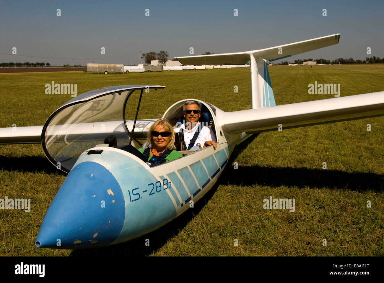 Planeador de avión planeador y pasajera fotografías e imágenes de alta  resolución - Alamy