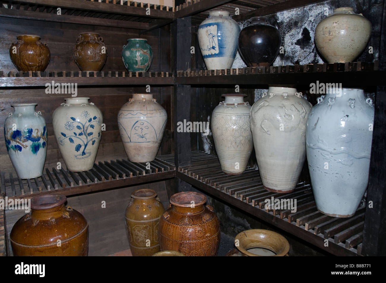 Malacca Malasia loza, vajilla cerámica Foto de stock