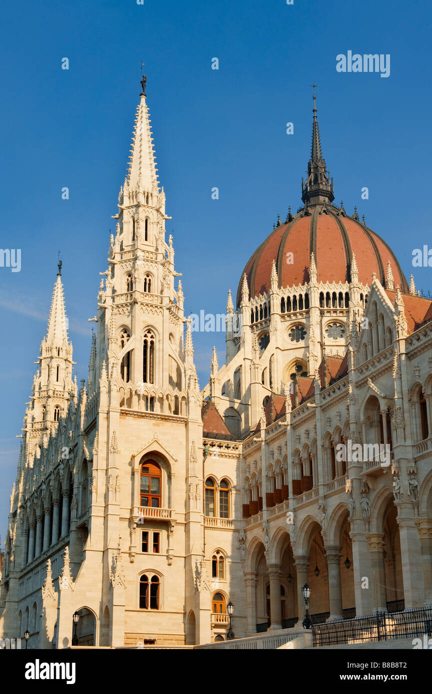Las Casas del Parlamento húngaro Budapest , Hungría Foto de stock