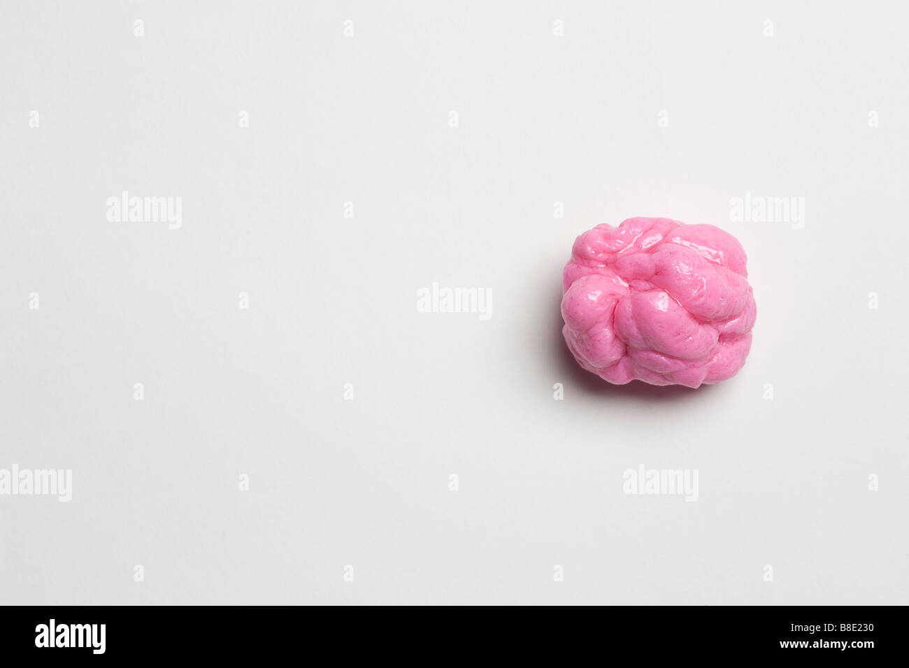 Chewed bubble gum fotografías e imágenes de alta resolución Alamy