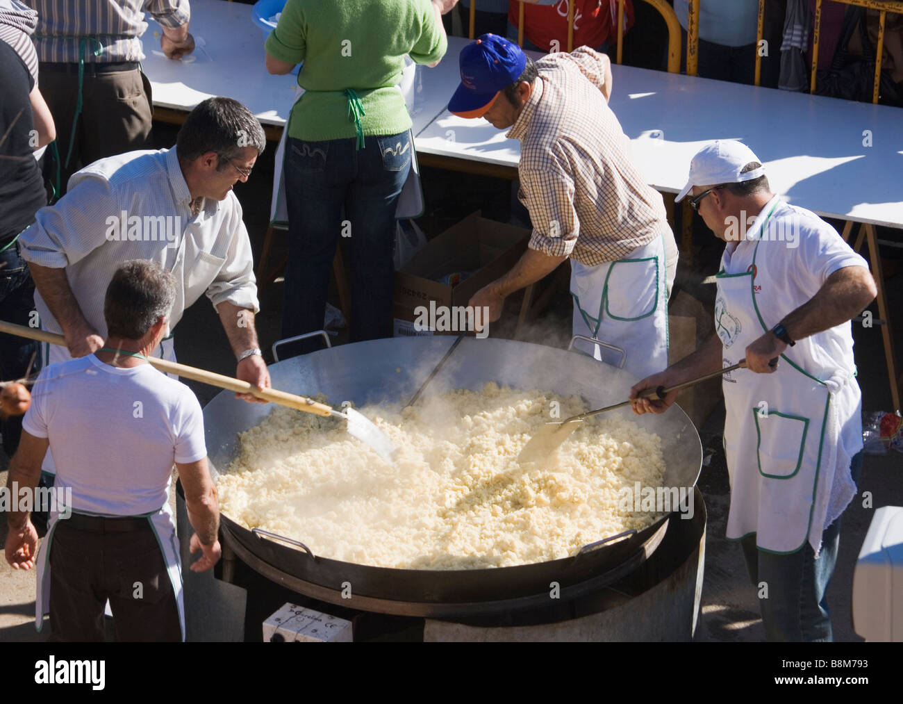 Migas spain fotografías e imágenes de alta resolución - Alamy