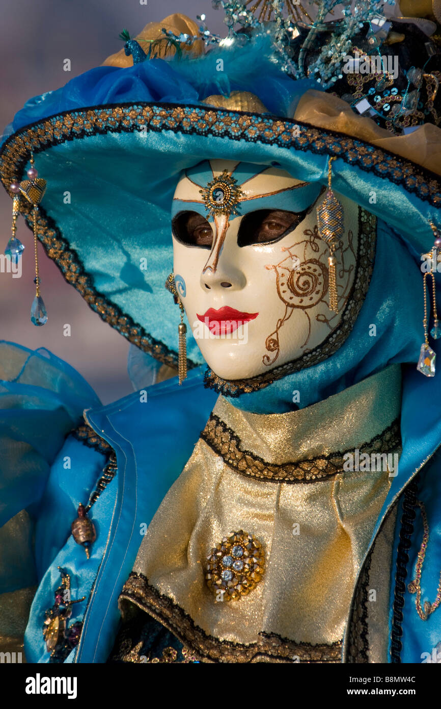 Máscara De Carnaval Veneciano Imagen de archivo editorial - Imagen de  europeo, italia: 212704544