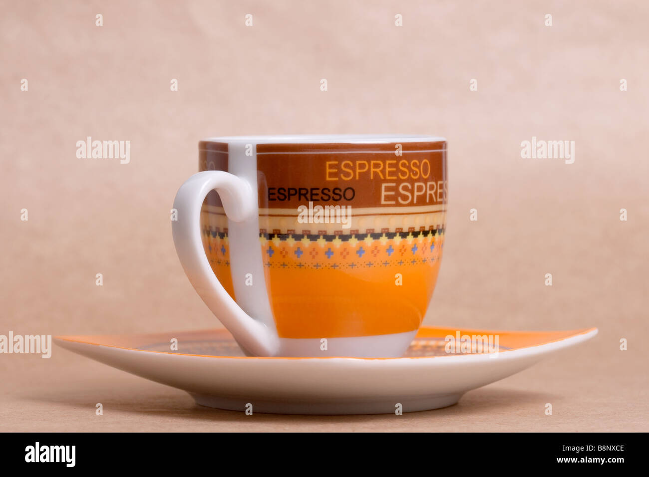 Expreso vacío fotografías e imágenes de alta resolución - Alamy