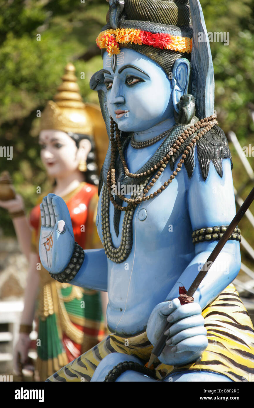 El Señor dios Hindú Shiva en el Grand Bassin, Templo de Mauricio. Foto de stock