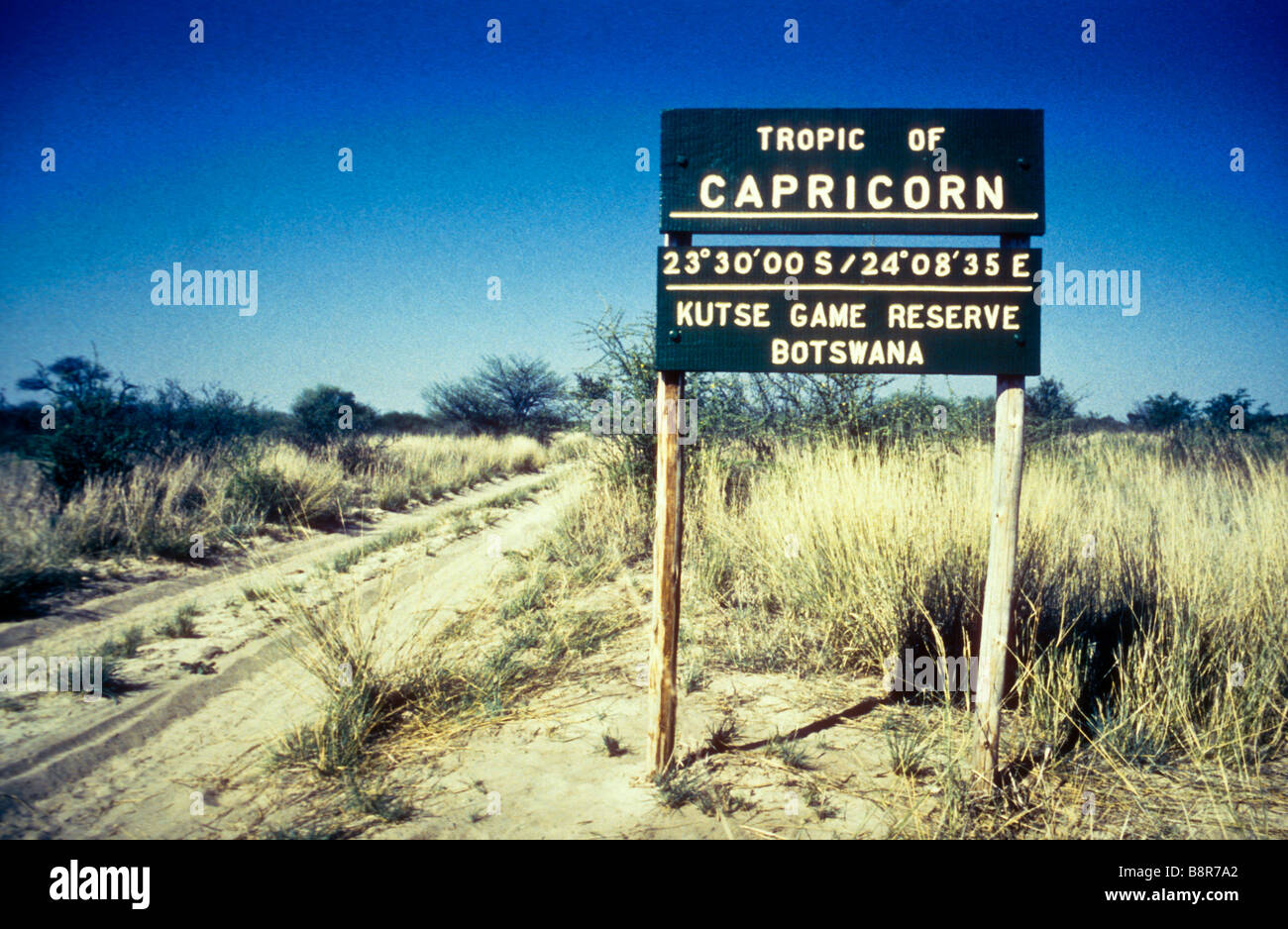 Trópico de Capricornio letrero khutse game reserve Foto de stock