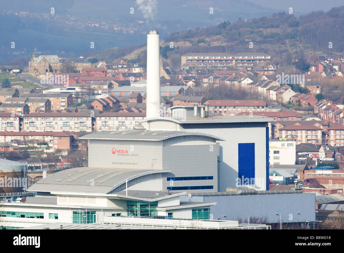 Sheffield incinerador de residuos que trata los residuos domésticos de Sheffield y suministra calor al sistema de calefacción de distrito local. Foto de stock