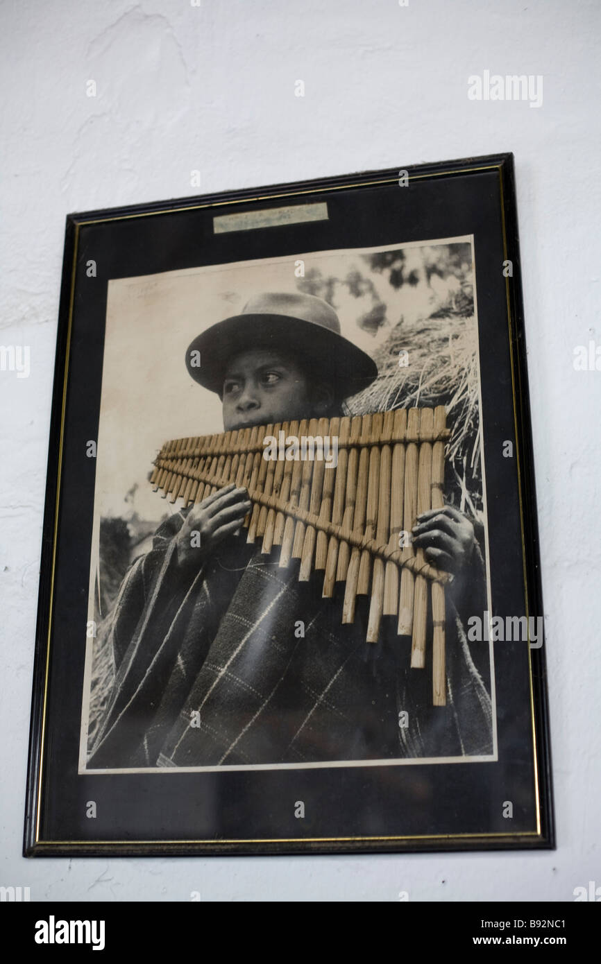 Ecuador de instrumentos musicales fotografías e imágenes de alta resolución  - Alamy