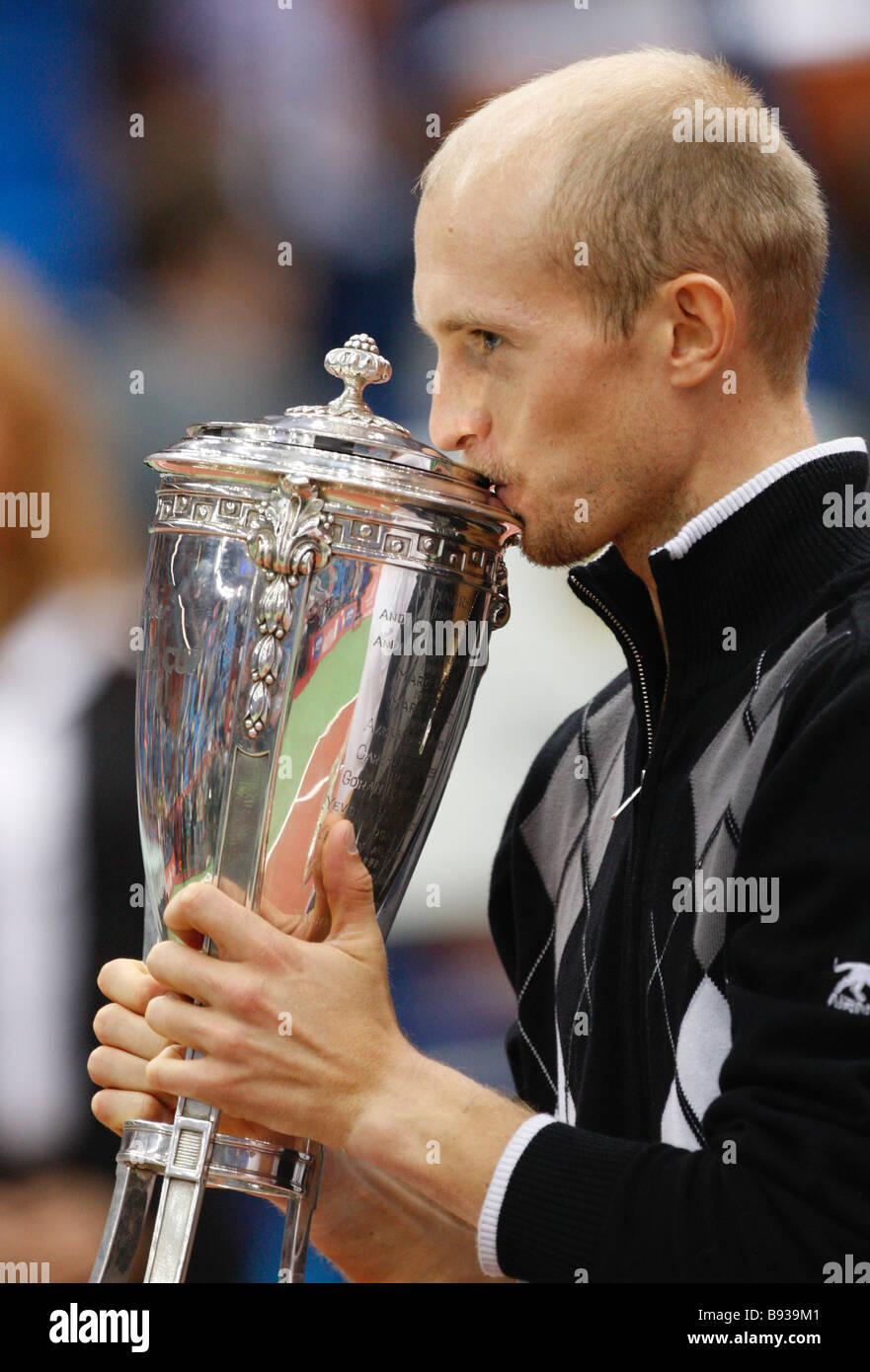 El tenista ruso Nikolay Davydenko durante la Copa Kremlin ceremonia de entrega de premios Foto de stock