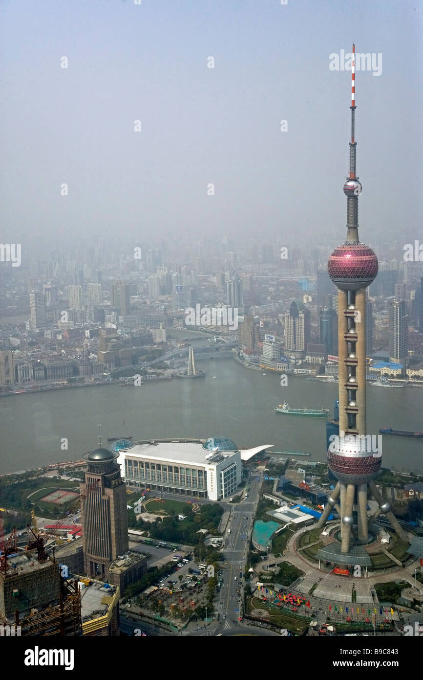 ShangHai Oriental Pearl TV Tower Foto de stock