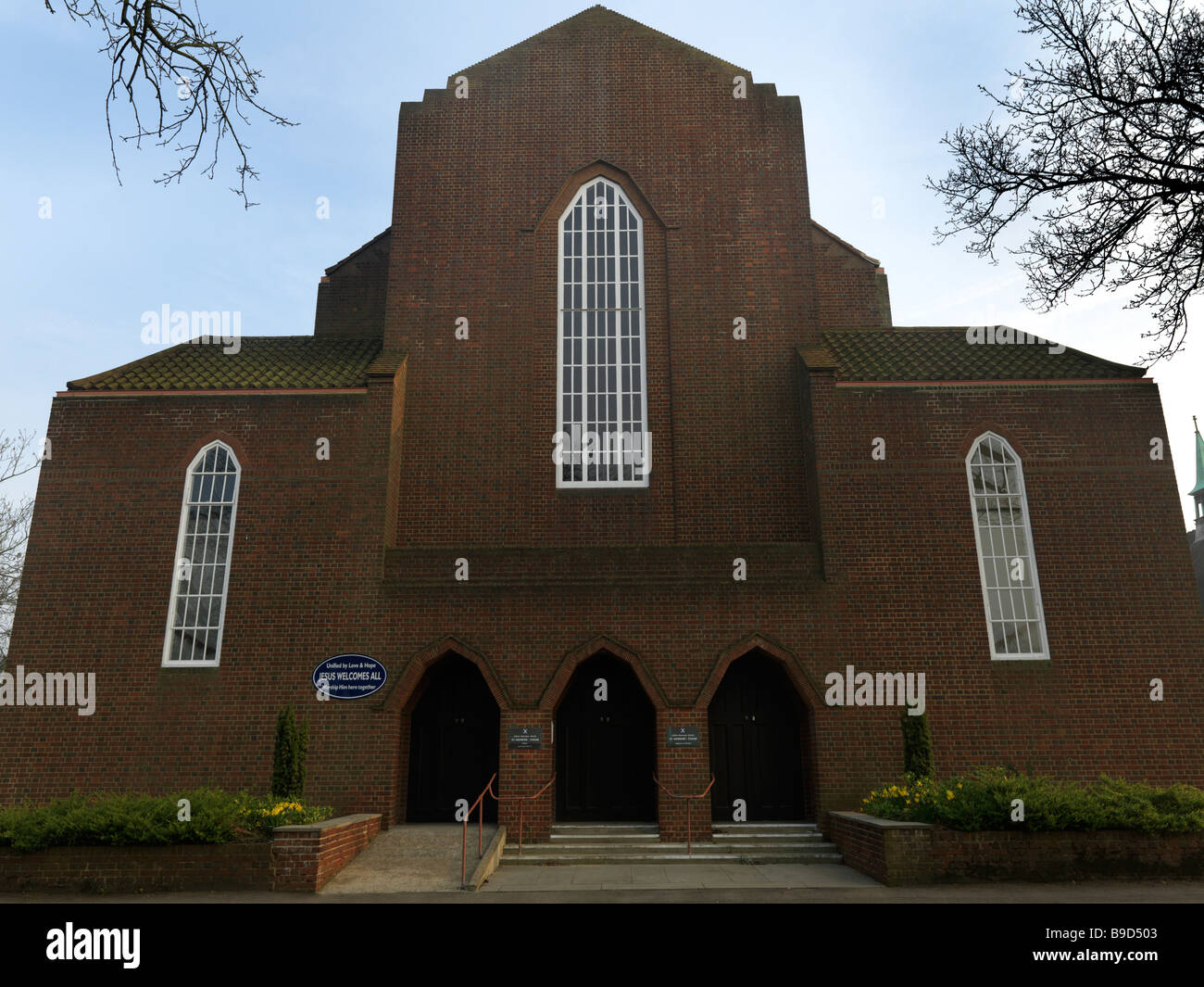 St Andrews Naciones Iglesia Reformista Cheam Surrey, Inglaterra Foto de stock