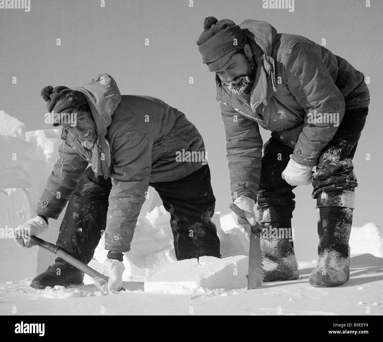 hombres de hielo