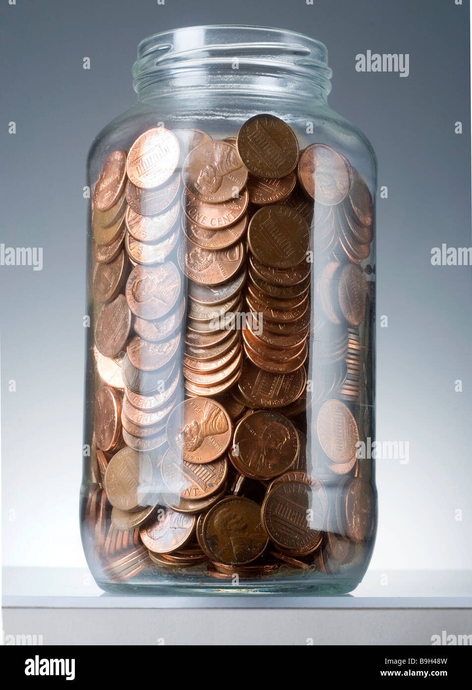 monedas de un centavo Foto de stock
