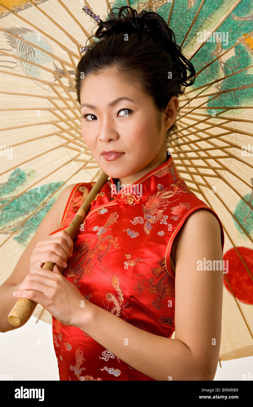 Hermosa mujer china en chino tradicional vestido Fotograf a de