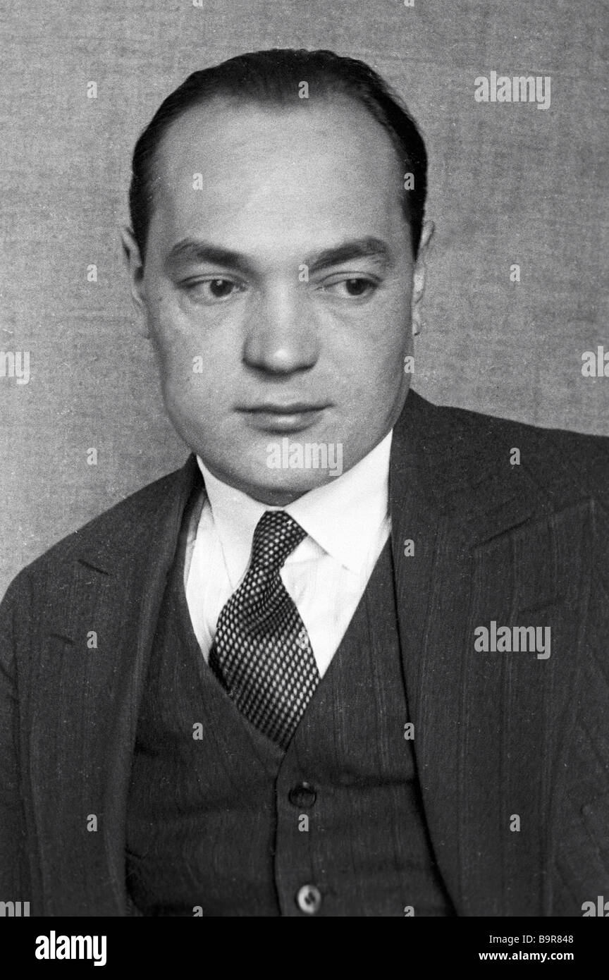 Николай Хмелев Актер Биография Фото