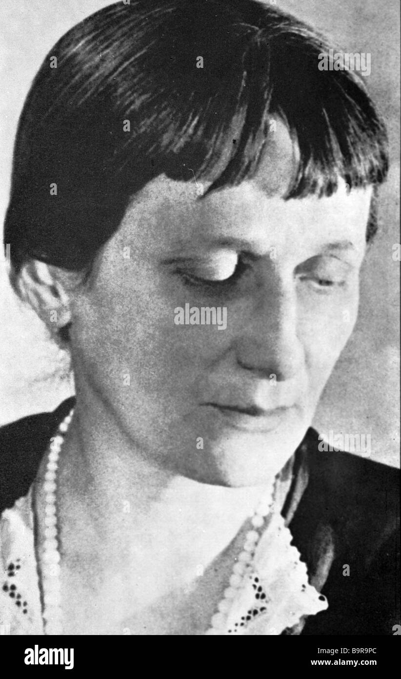 La poetisa rusa Anna Akhmatova 1889 1966 Foto de stock